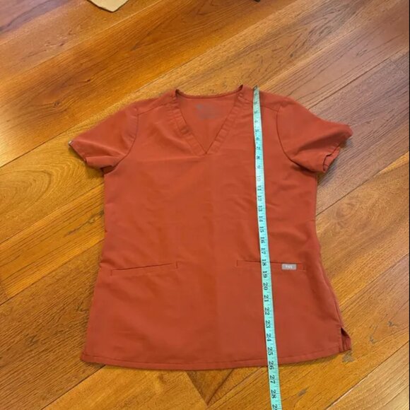 Figs Catrina One Pocket Scrub top burnt orange - Picture 6 of 6